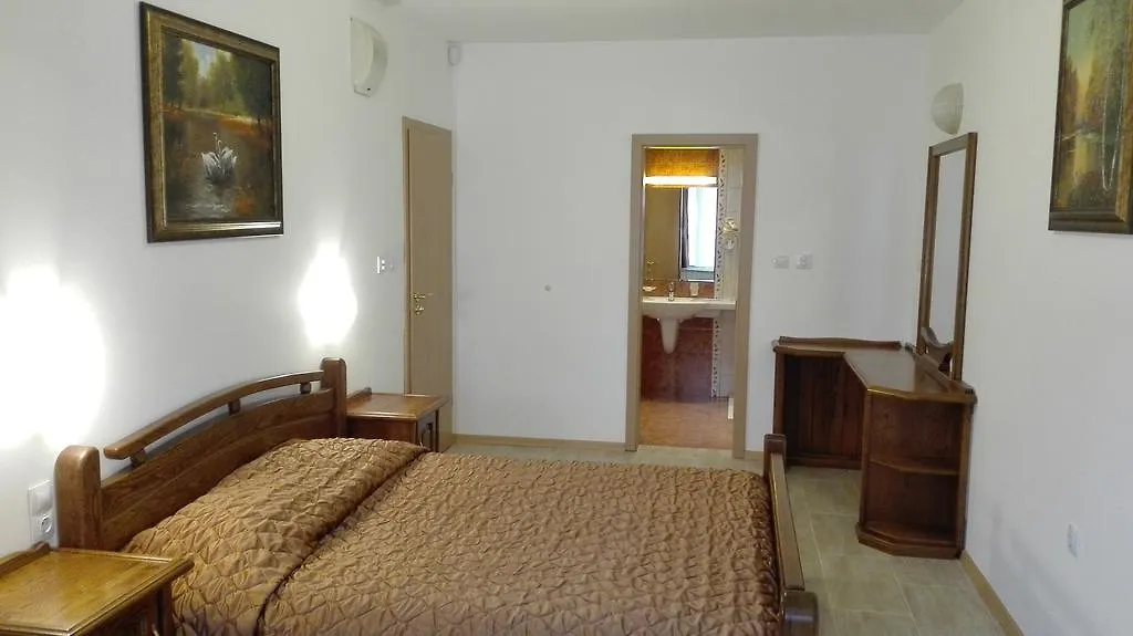 Ajax Boutique Apart Hotel Sofia 3*,