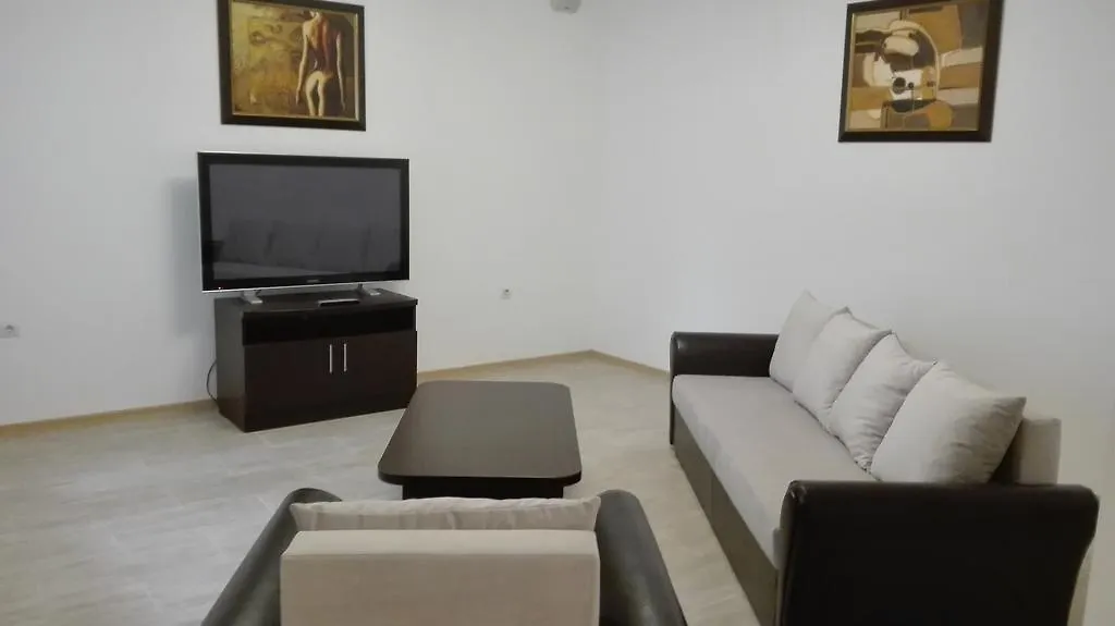 Ajax Boutique Apart Hotel Sofia 3*,